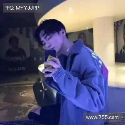 卢鸣革
